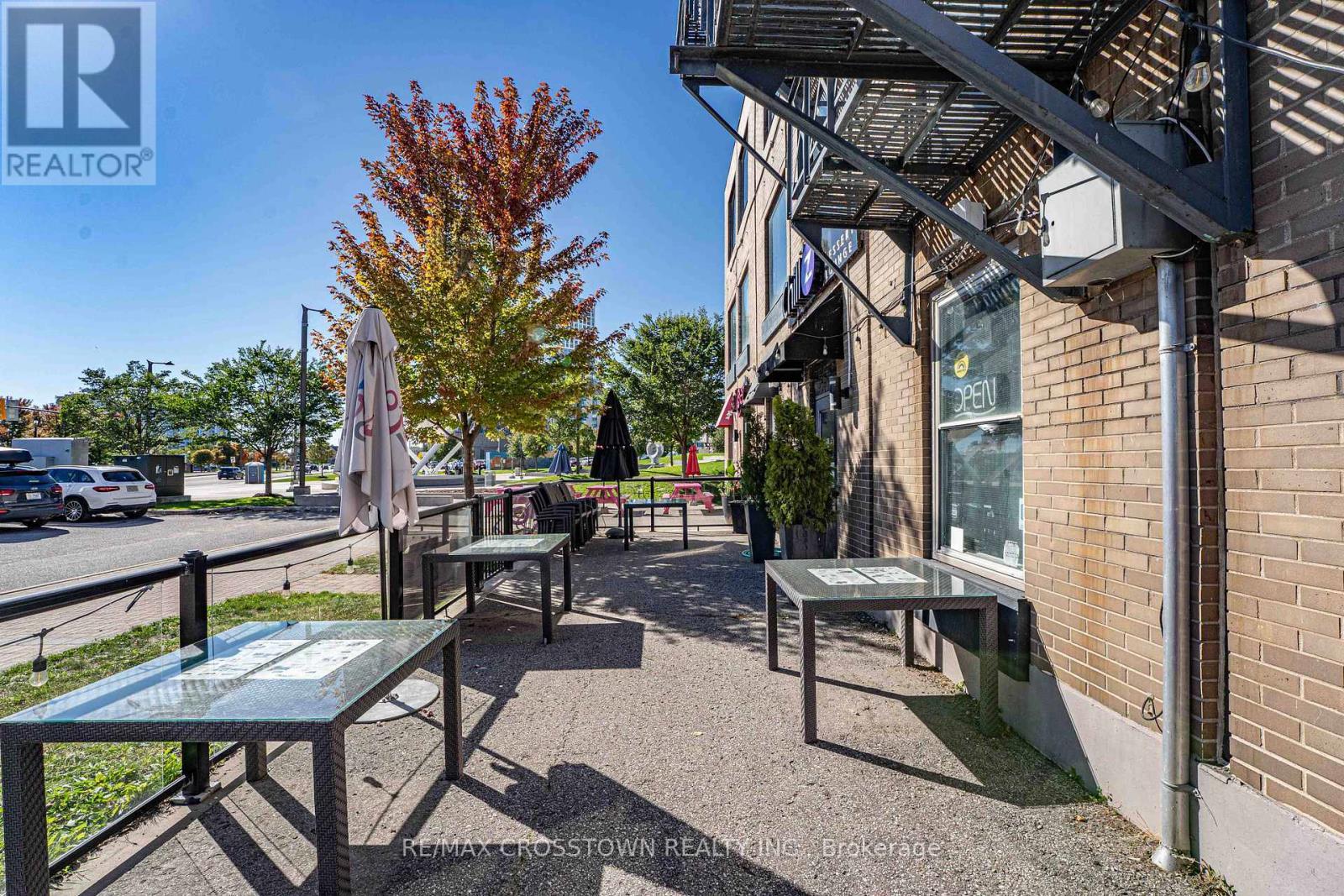 Unit 102 - 89 Dunlop Street E, Barrie, ON