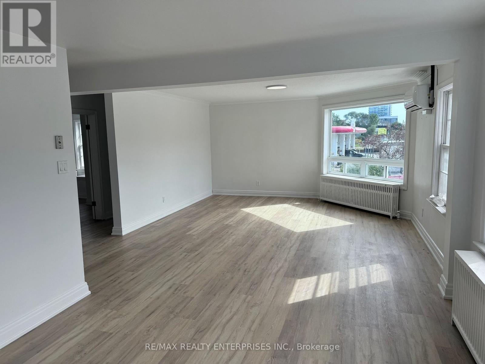 1187 Hurontario Street, Mississauga, ON