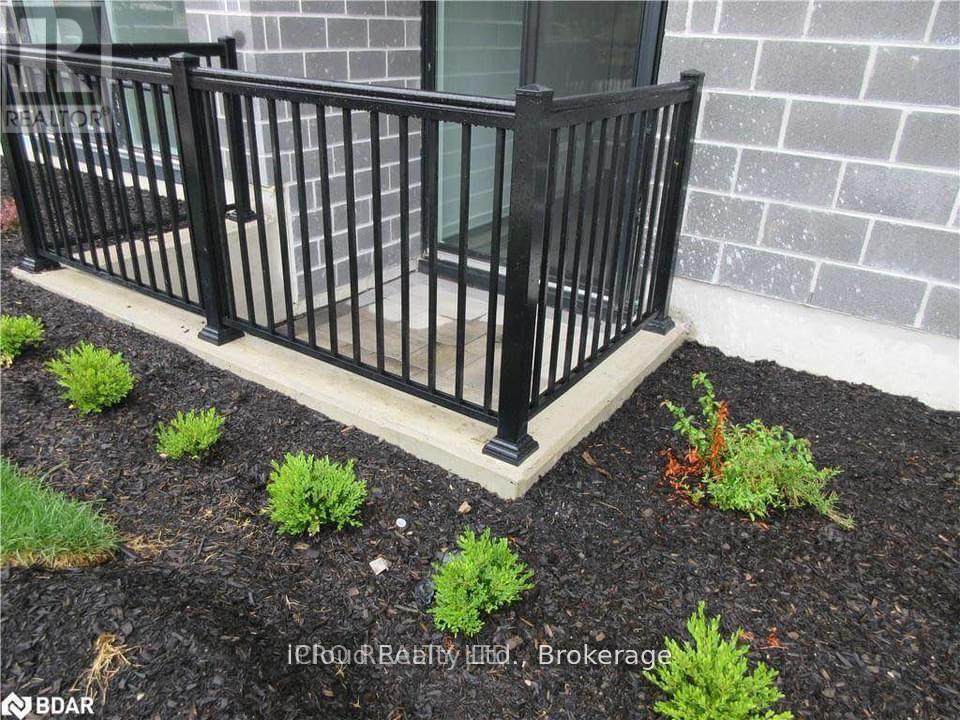 103 - 681 Yonge Street, Barrie, ON - Outdoor