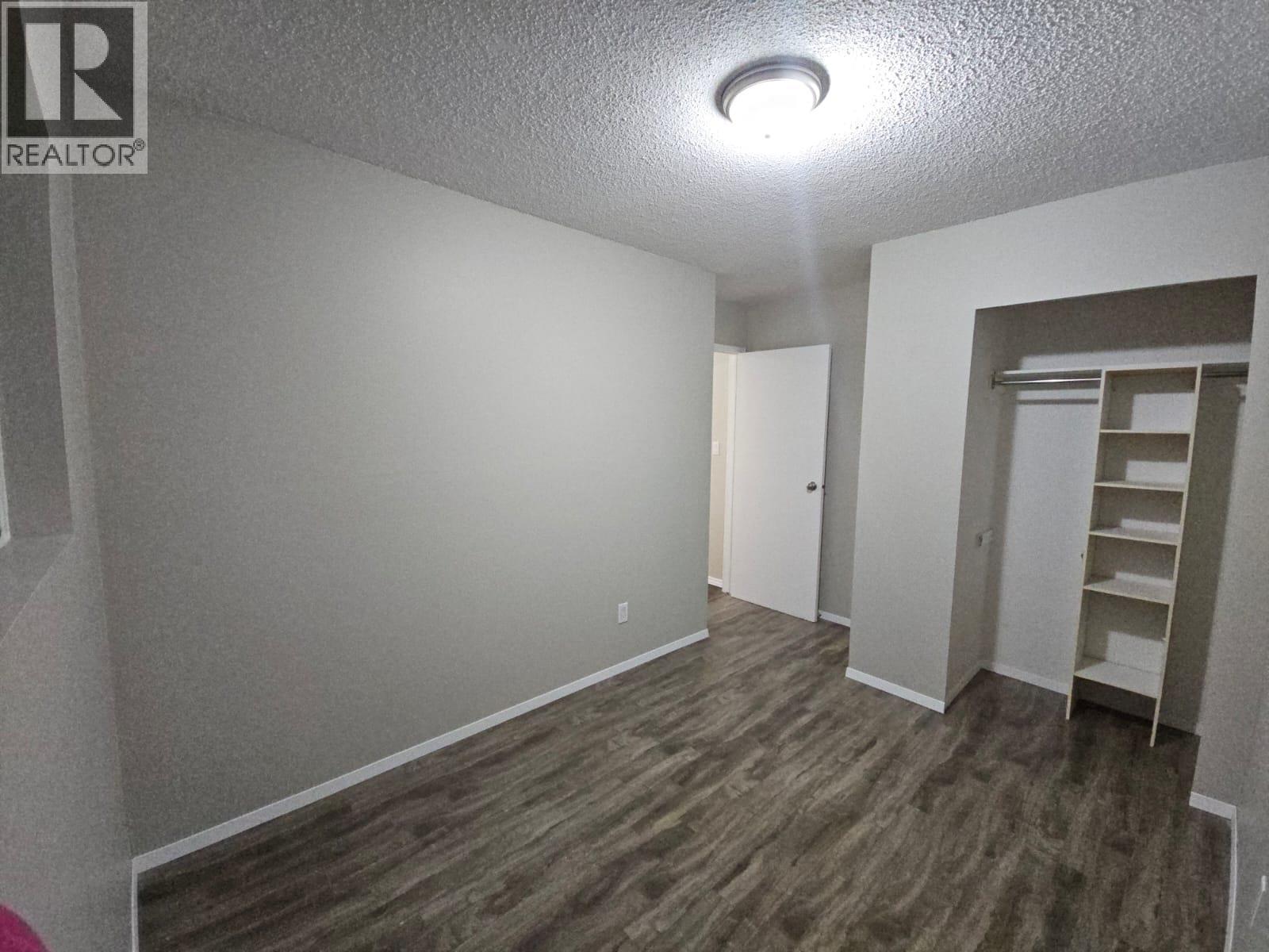 4801 52 Avenue Sw, Chetwynd, BC - Indoor Photo Showing Other Room