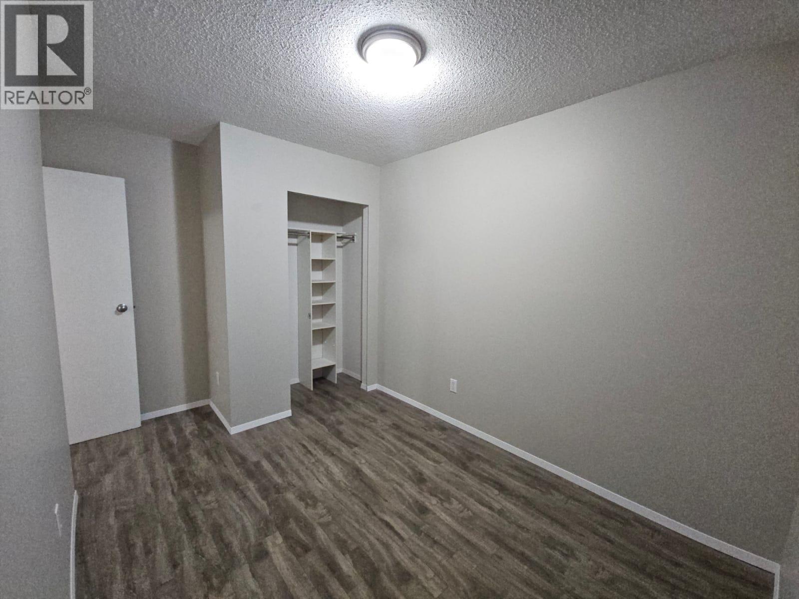 4801 52 Avenue Sw, Chetwynd, BC - Indoor Photo Showing Other Room