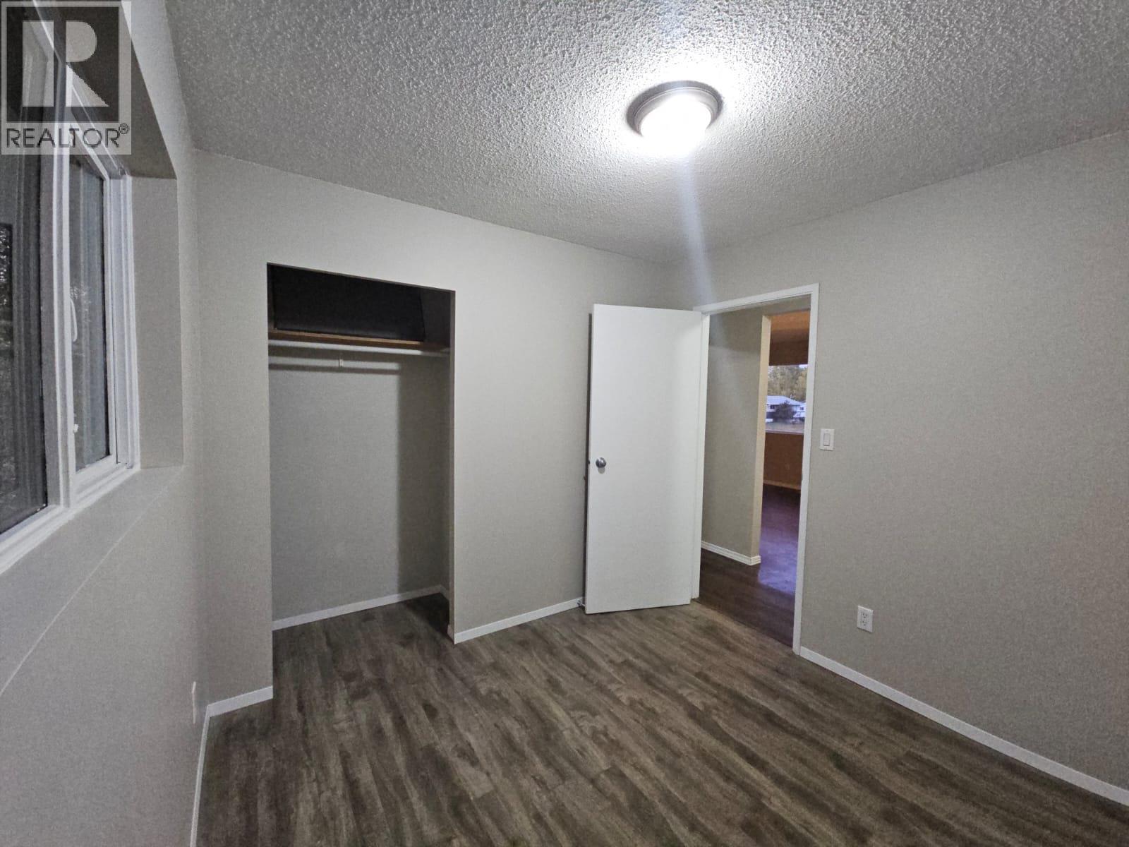 4801 52 Avenue Sw, Chetwynd, BC - Indoor