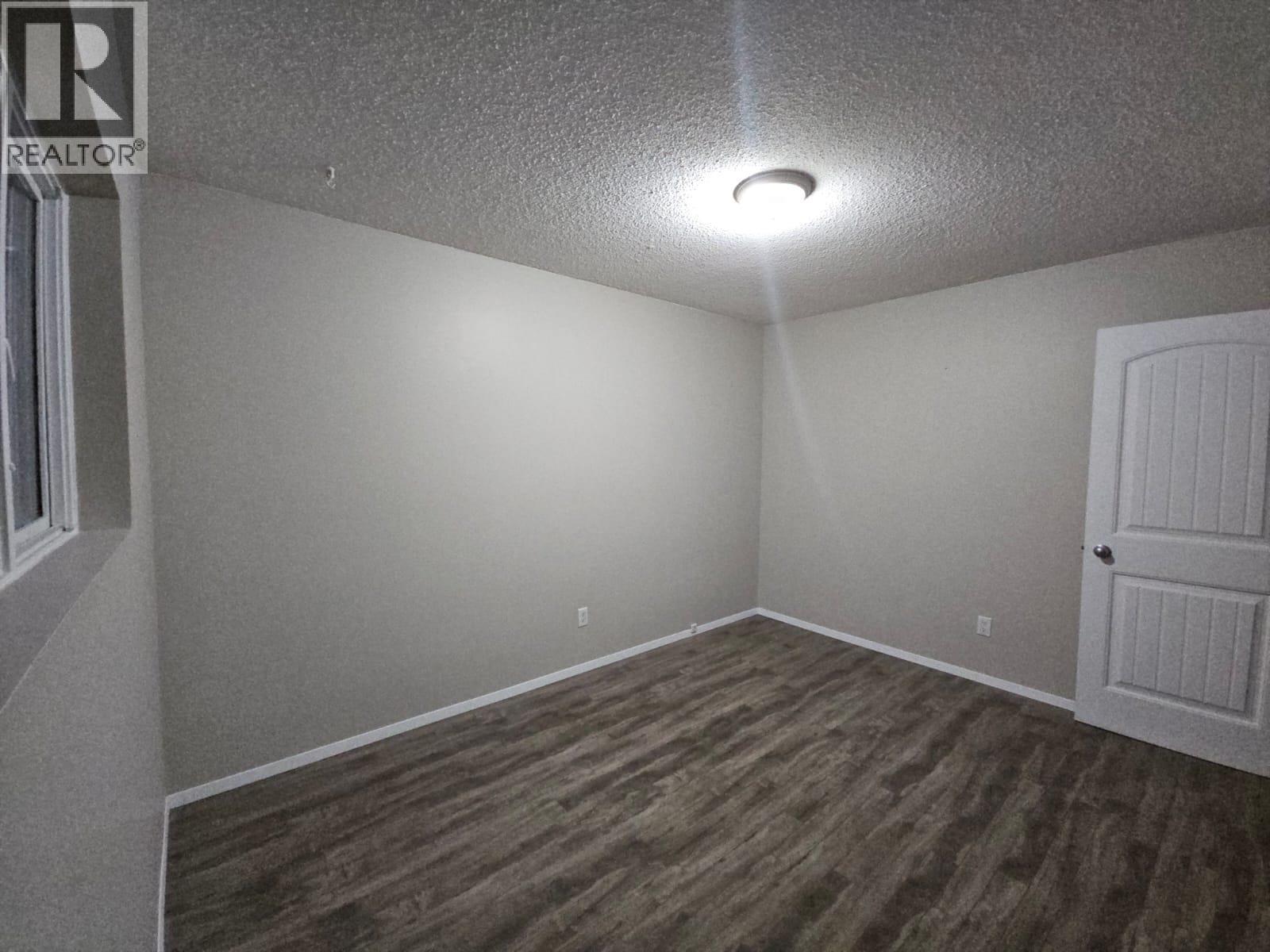 4801 52 Avenue Sw, Chetwynd, BC - Indoor Photo Showing Other Room