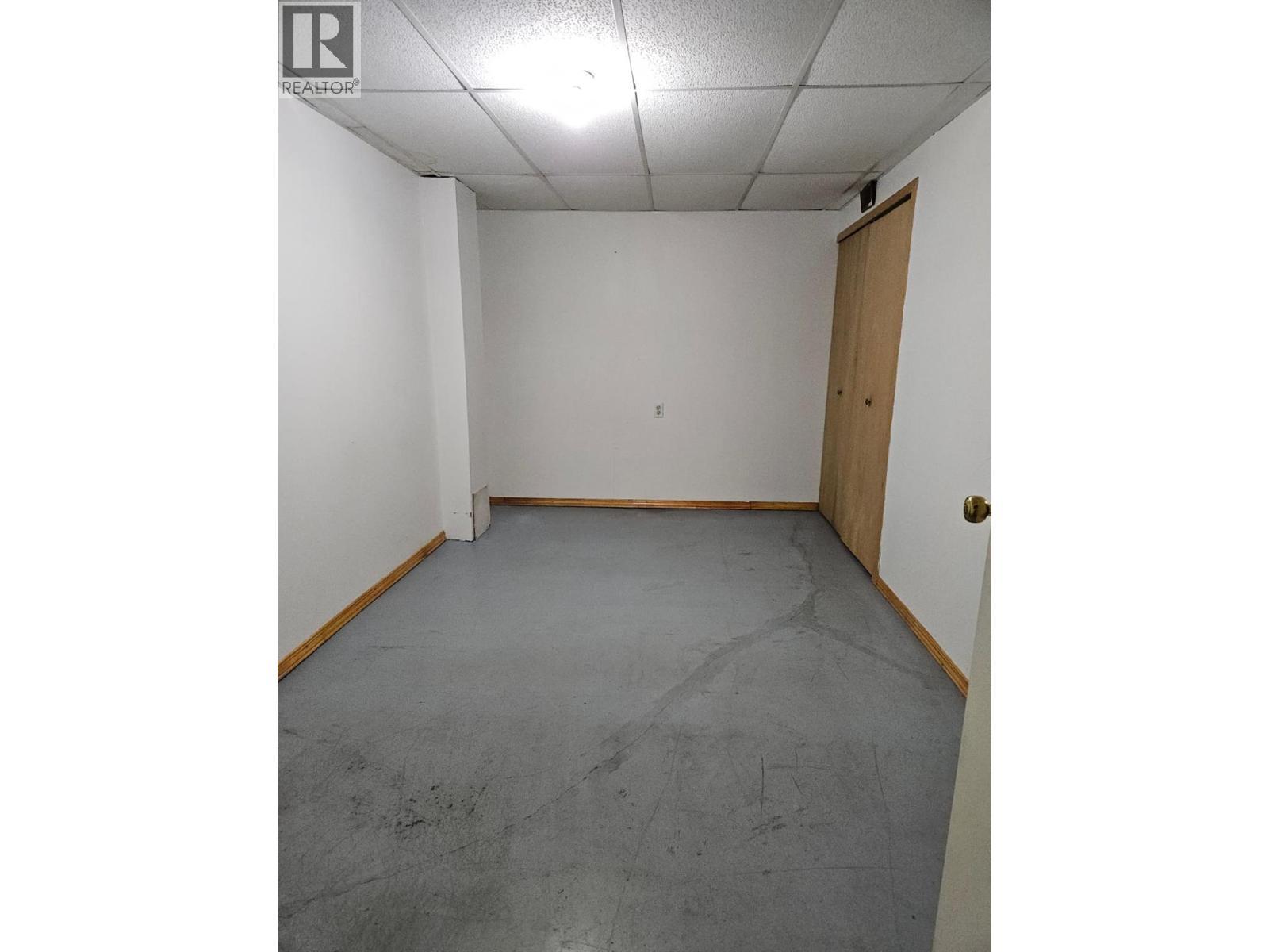 4801 52 Avenue Sw, Chetwynd, BC - Indoor