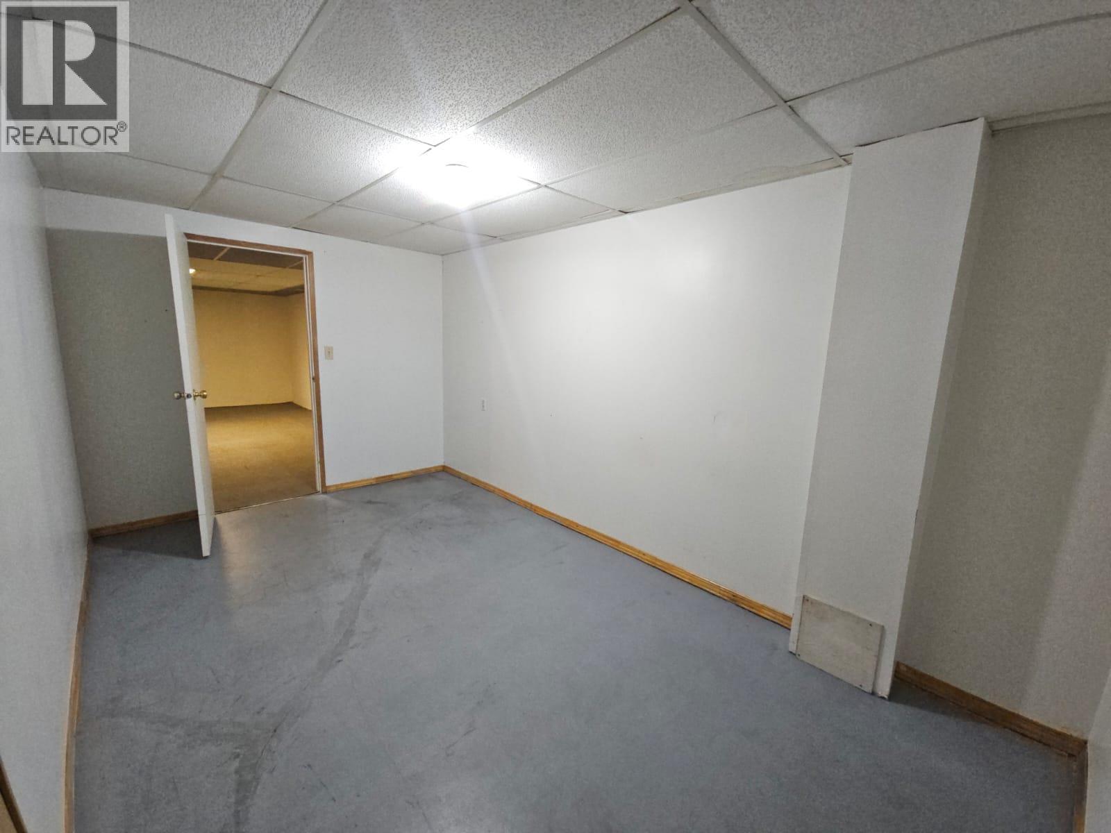 4801 52 Avenue Sw, Chetwynd, BC - Indoor