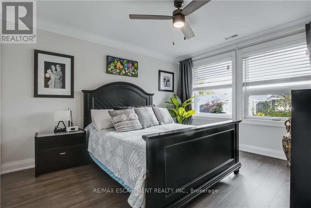 47 Bishop Reding Trail, Hamilton, ON - Indoor Photo Showing Bedroom