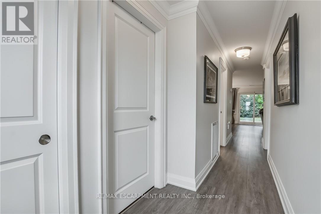 47 Bishop Reding Trail, Hamilton, ON - Indoor Photo Showing Other Room