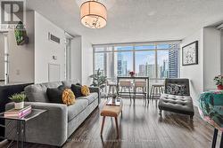 11 BRUNEL COURT Toronto (Waterfront Communities), ON M5V 3Y3