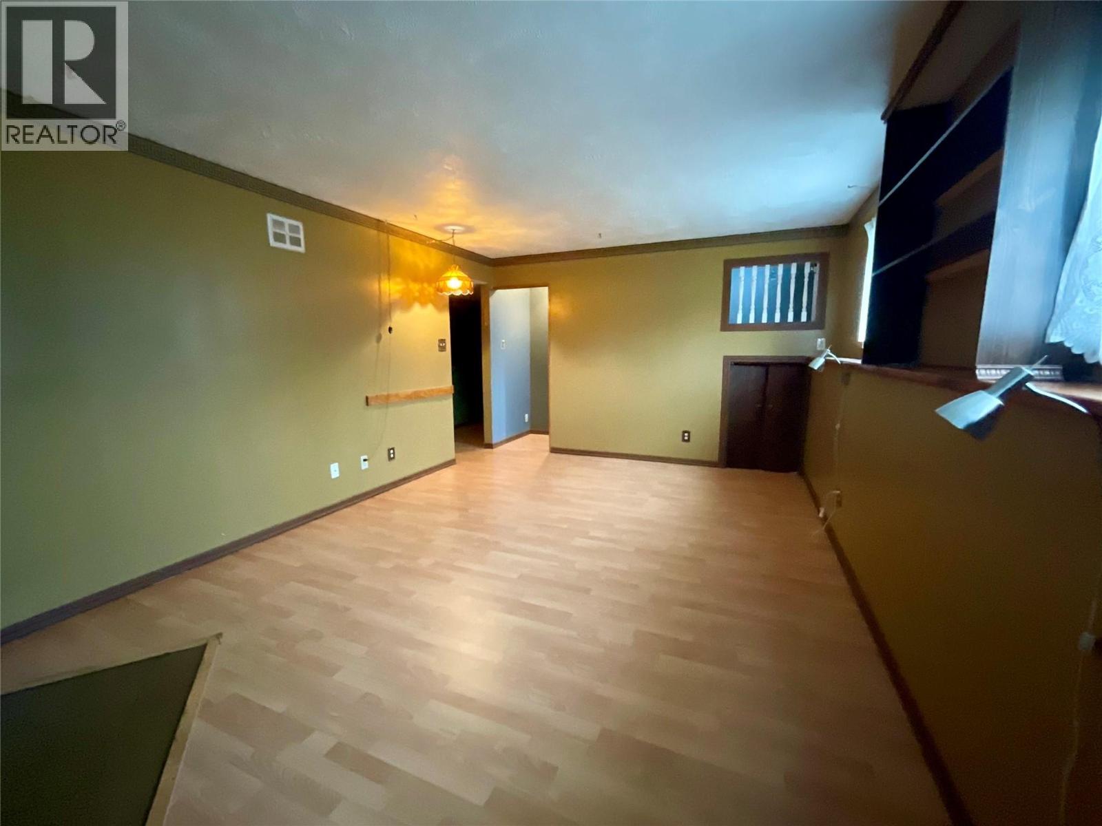 91 Wolverine Avenue, Tumbler Ridge, BC - Indoor Photo Showing Other Room