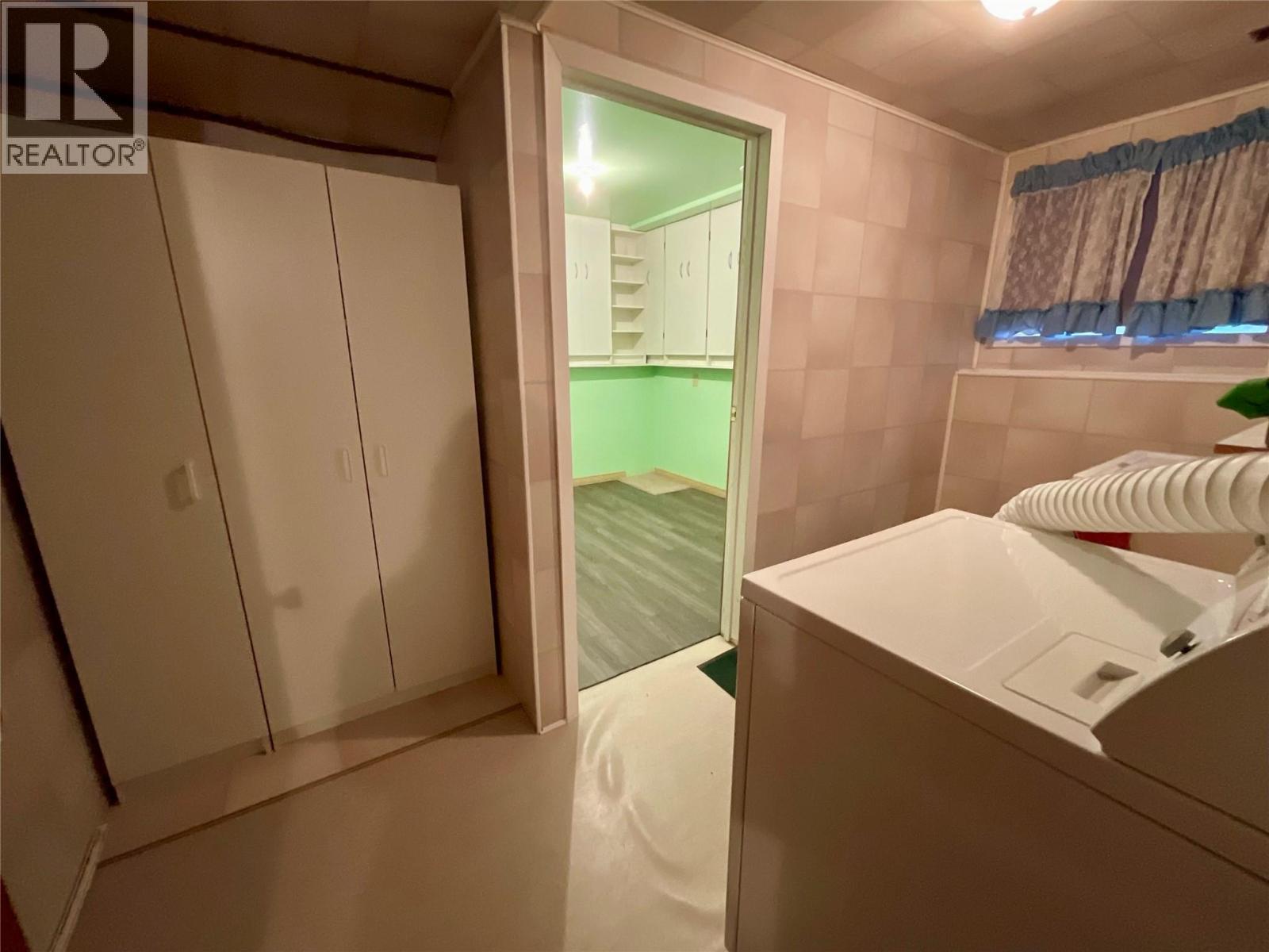 91 Wolverine Avenue, Tumbler Ridge, BC - Indoor