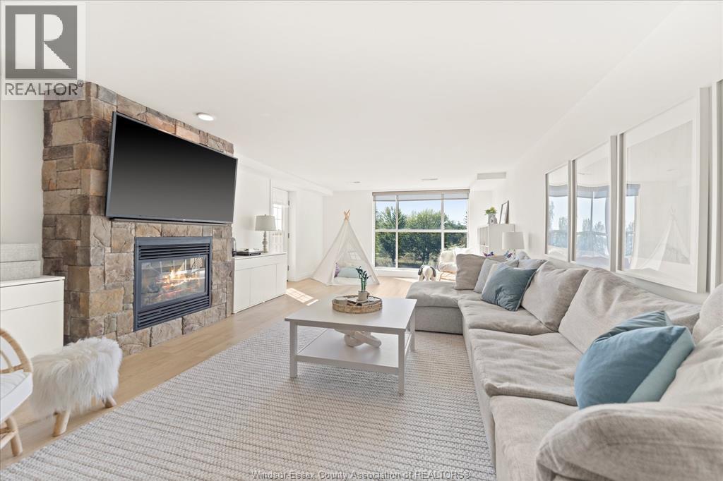 34 Boblo Island Boulevard Unit# 306, Amherstburg, ON