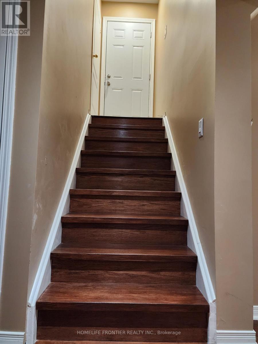 86 Venice Gate Drive, Vaughan, ON - Indoor Photo Showing Other Room