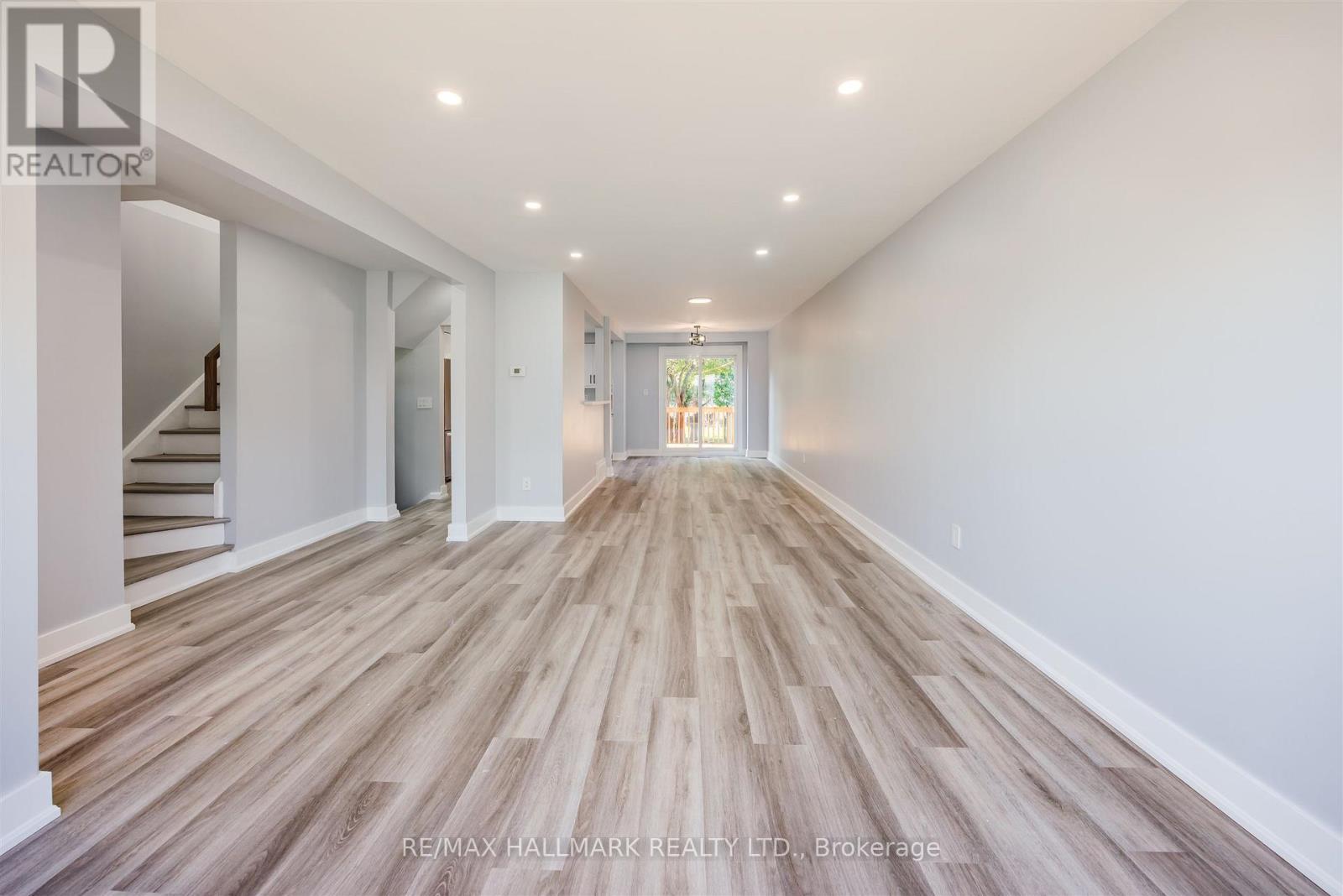 2126 Pashak Court, Mississauga, ON - Indoor Photo Showing Other Room