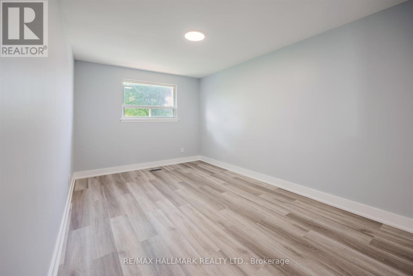 2126 Pashak Court, Mississauga, ON - Indoor Photo Showing Other Room