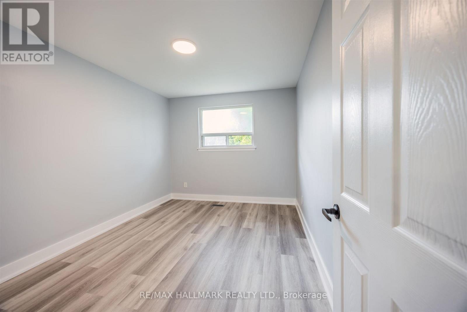 2126 Pashak Court, Mississauga, ON - Indoor Photo Showing Other Room