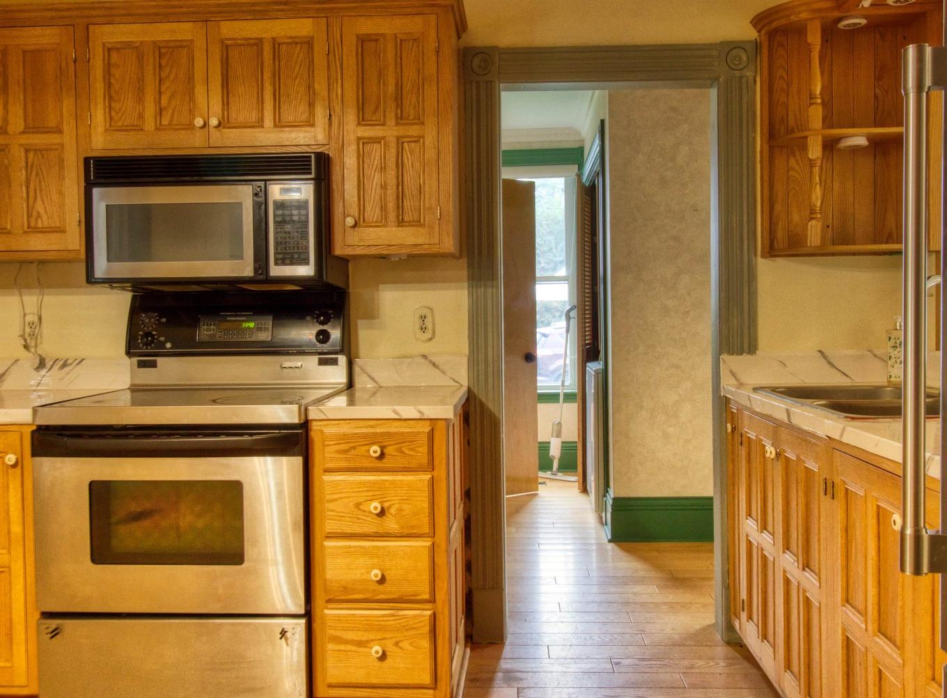 Cuisine - 56 Ch. Ridge, Hinchinbrooke, QC - Indoor Photo Showing Kitchen