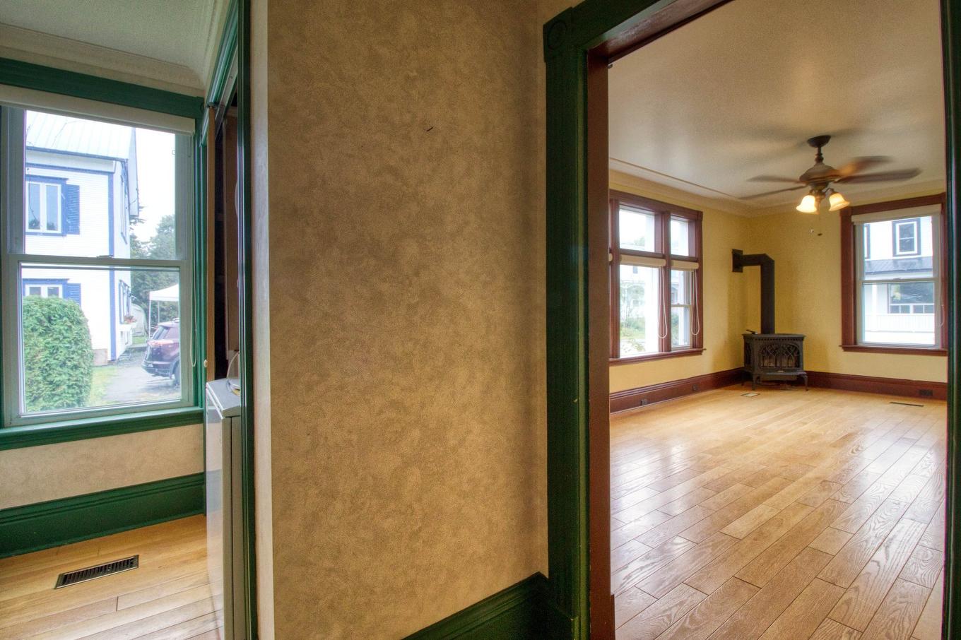 Intérieur - 56 Ch. Ridge, Hinchinbrooke, QC - Indoor Photo Showing Other Room