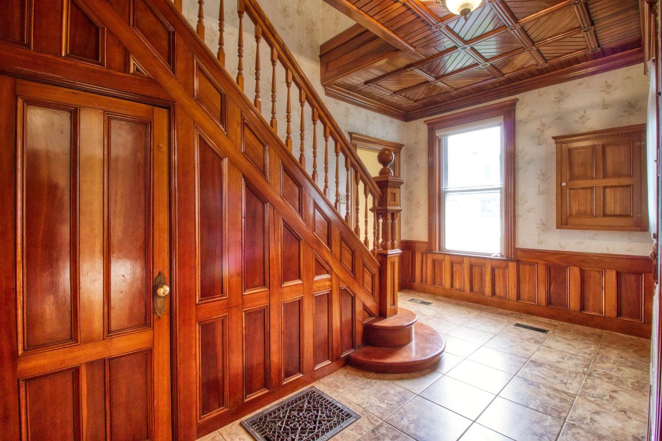 Hall d'entrée/Vestibule - 56 Ch. Ridge, Hinchinbrooke, QC - Indoor Photo Showing Other Room