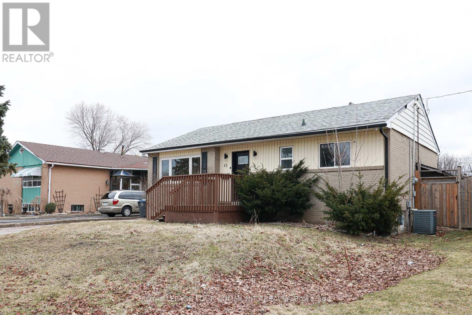 15 Golding Avenue, Brampton, ON - Outdoor