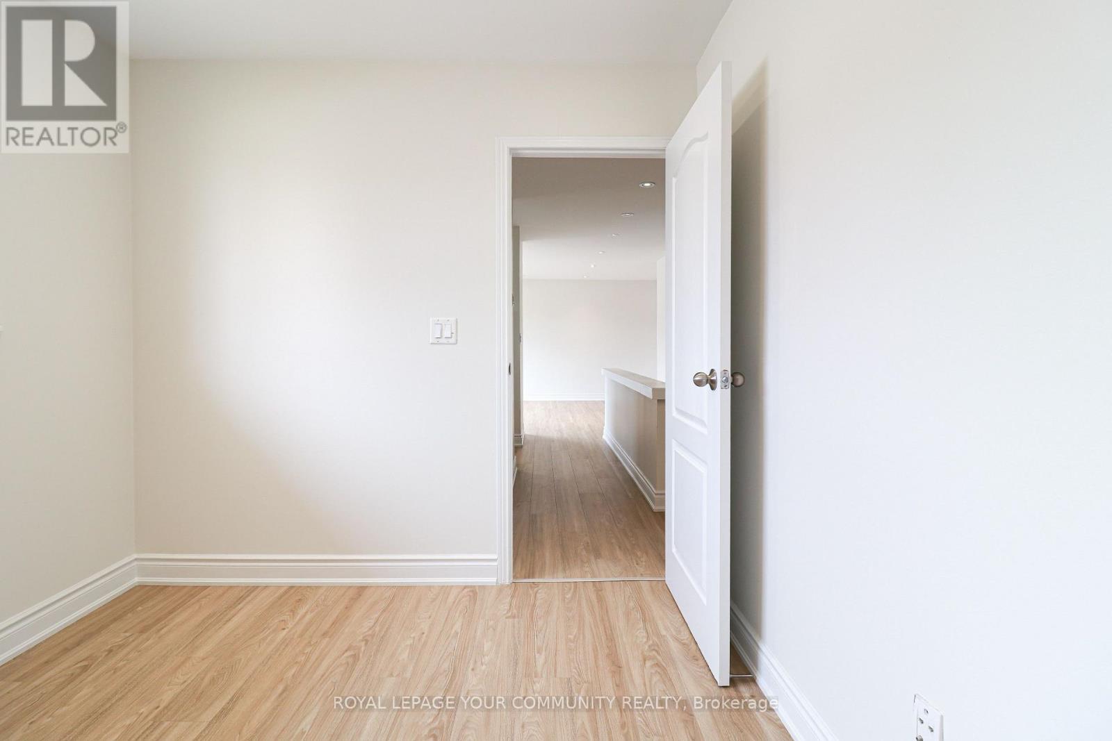 15 Golding Avenue, Brampton, ON - Indoor Photo Showing Other Room