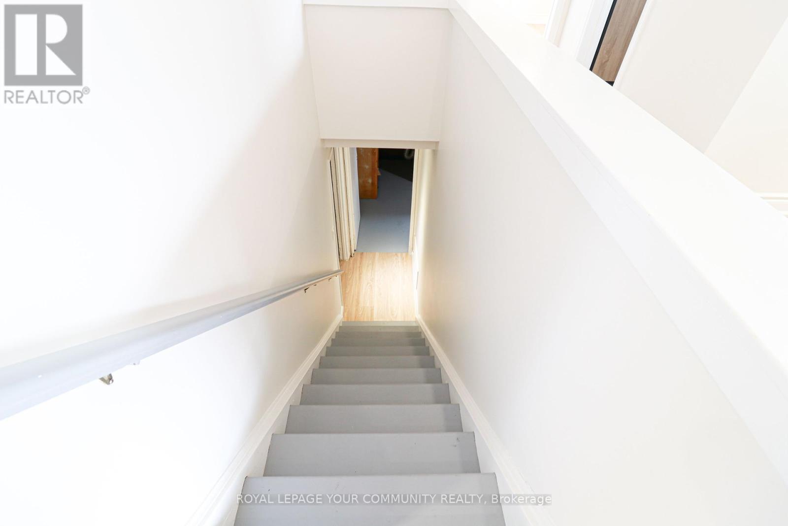 15 Golding Avenue, Brampton, ON - Indoor Photo Showing Other Room