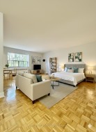 309-1291 Bayview Avenue Toronto, ON M4G 2Z9