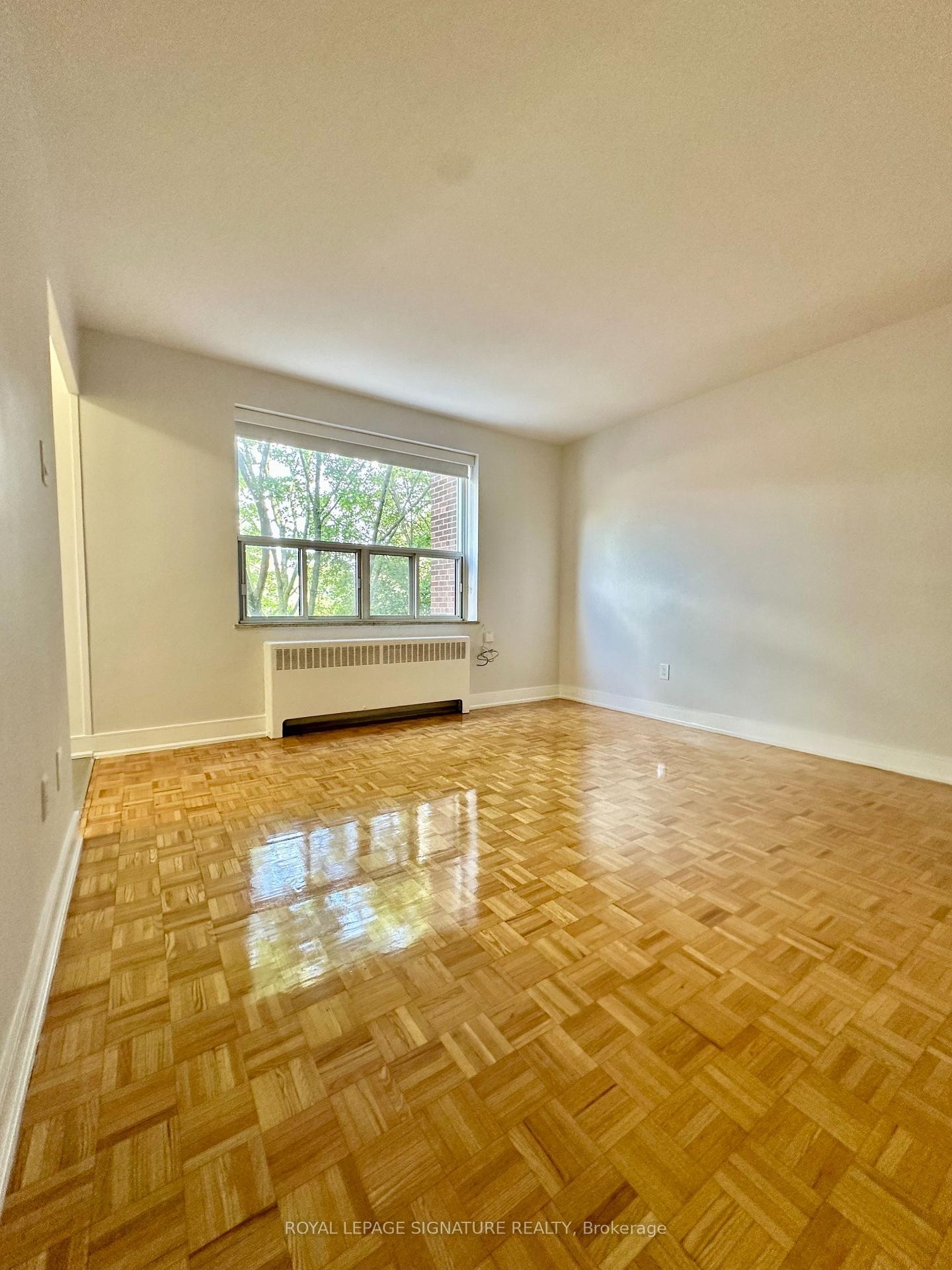 309-1291 Bayview Avenue, Toronto, ON - Indoor Photo Showing Other Room