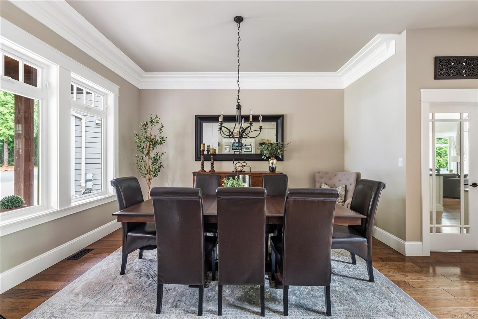 1453 White Pine Terr, Highlands, BC