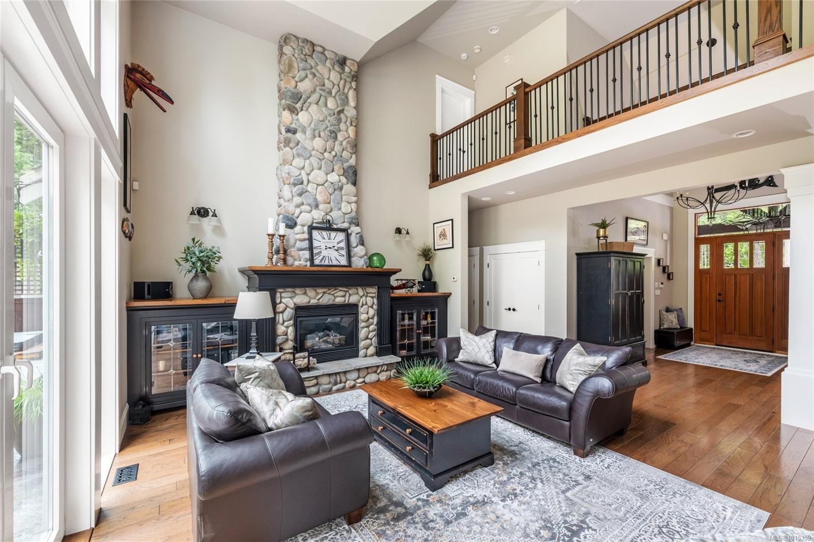 1453 White Pine Terr, Highlands, BC