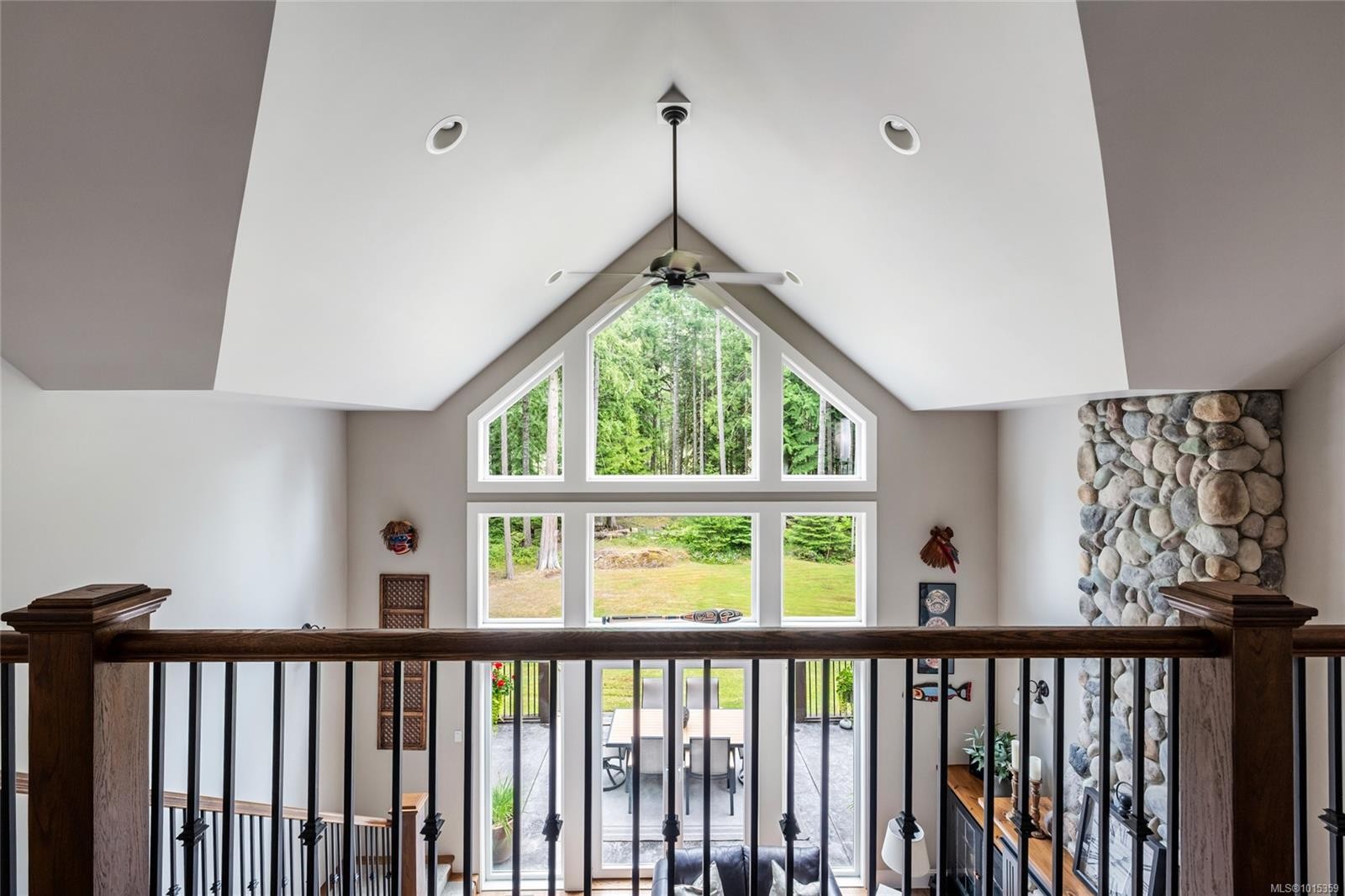 1453 White Pine Terr, Highlands, BC