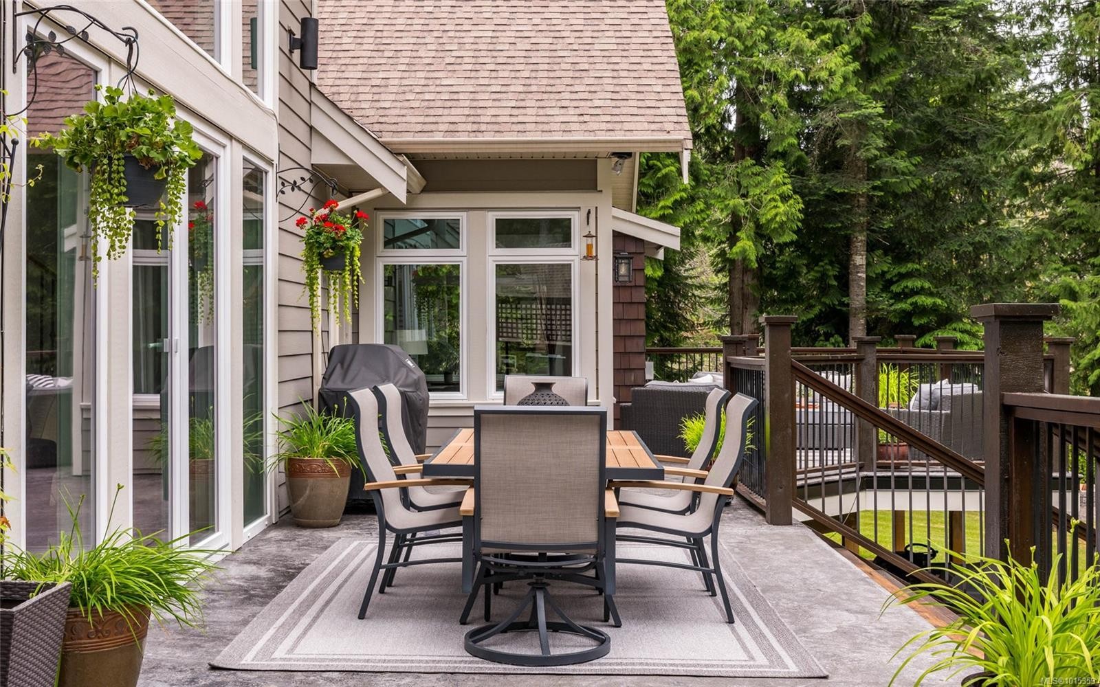 1453 White Pine Terr, Highlands, BC