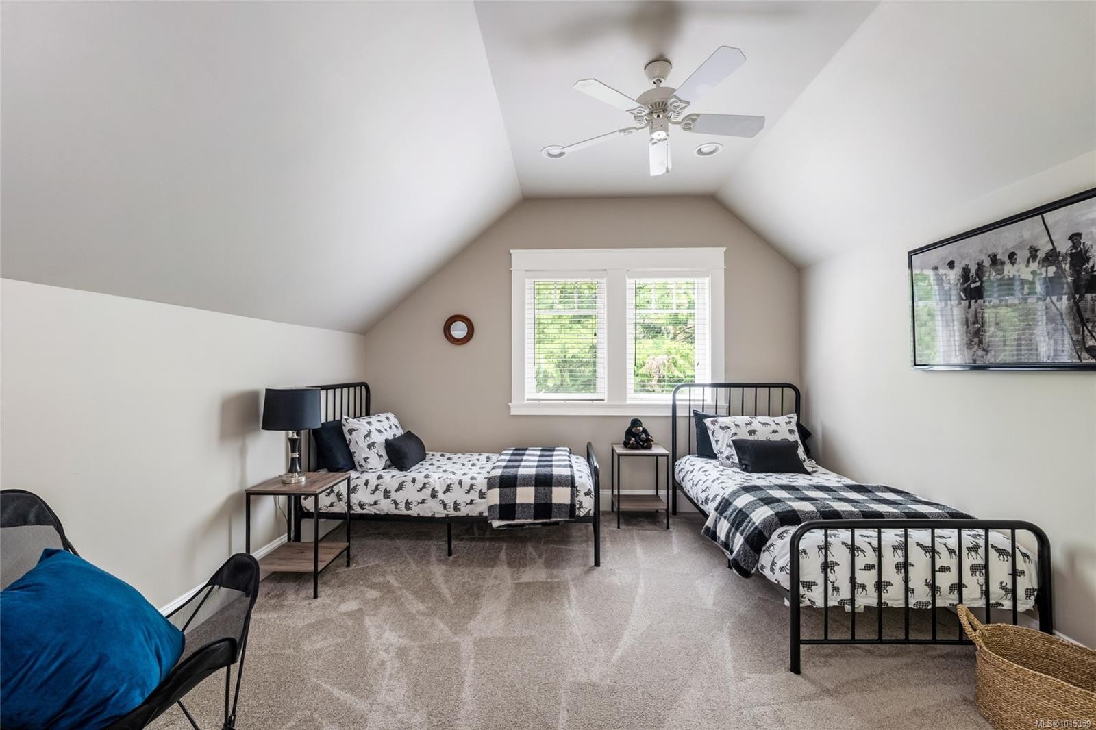 1453 White Pine Terr, Highlands, BC