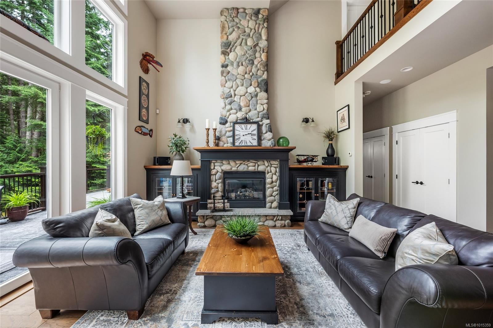 1453 White Pine Terr, Highlands, BC