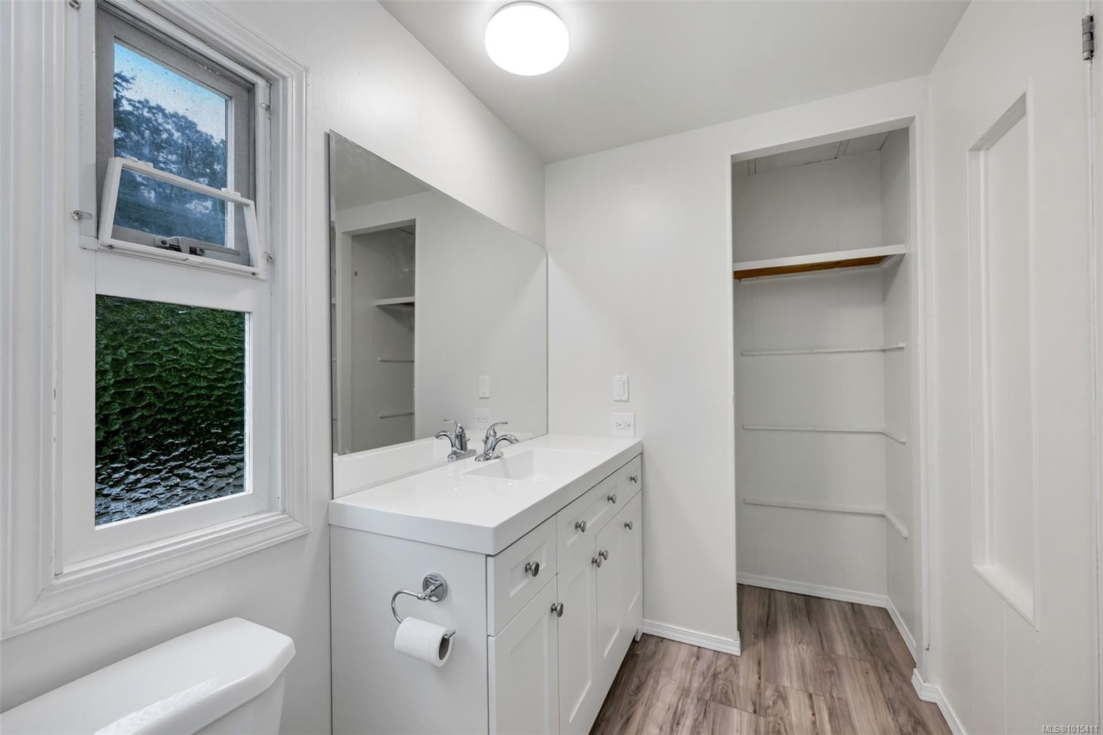 20-7390 West Saanich Rd, Central Saanich, BC