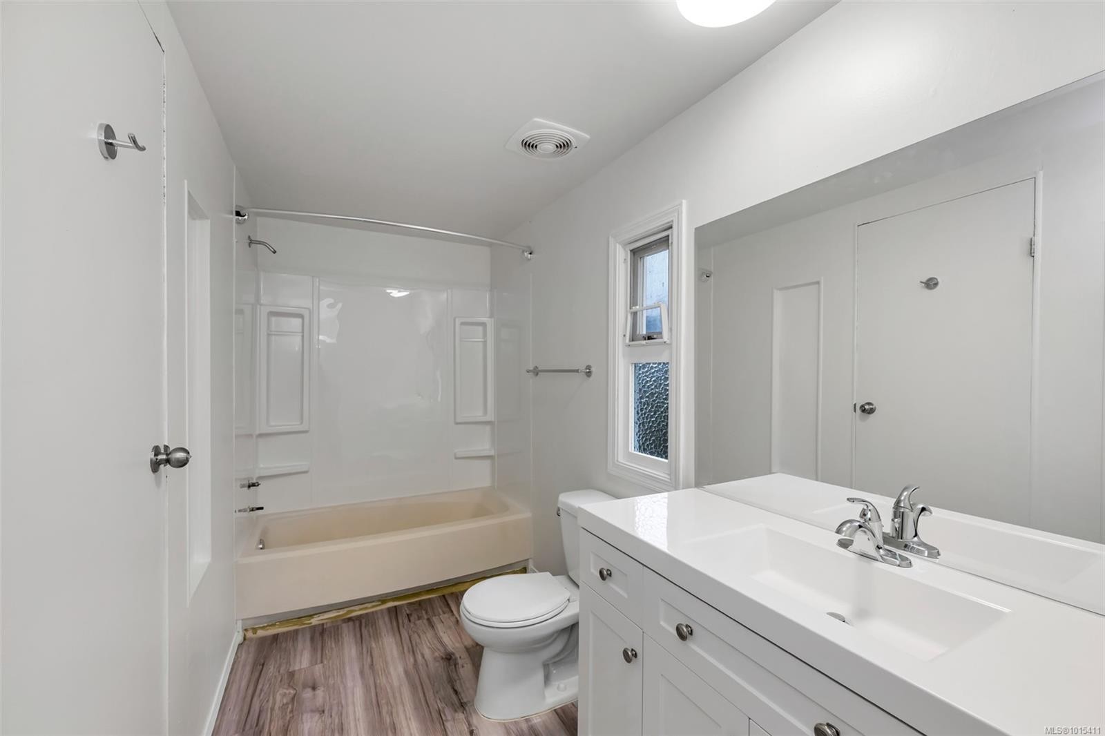 20-7390 West Saanich Rd, Central Saanich, BC