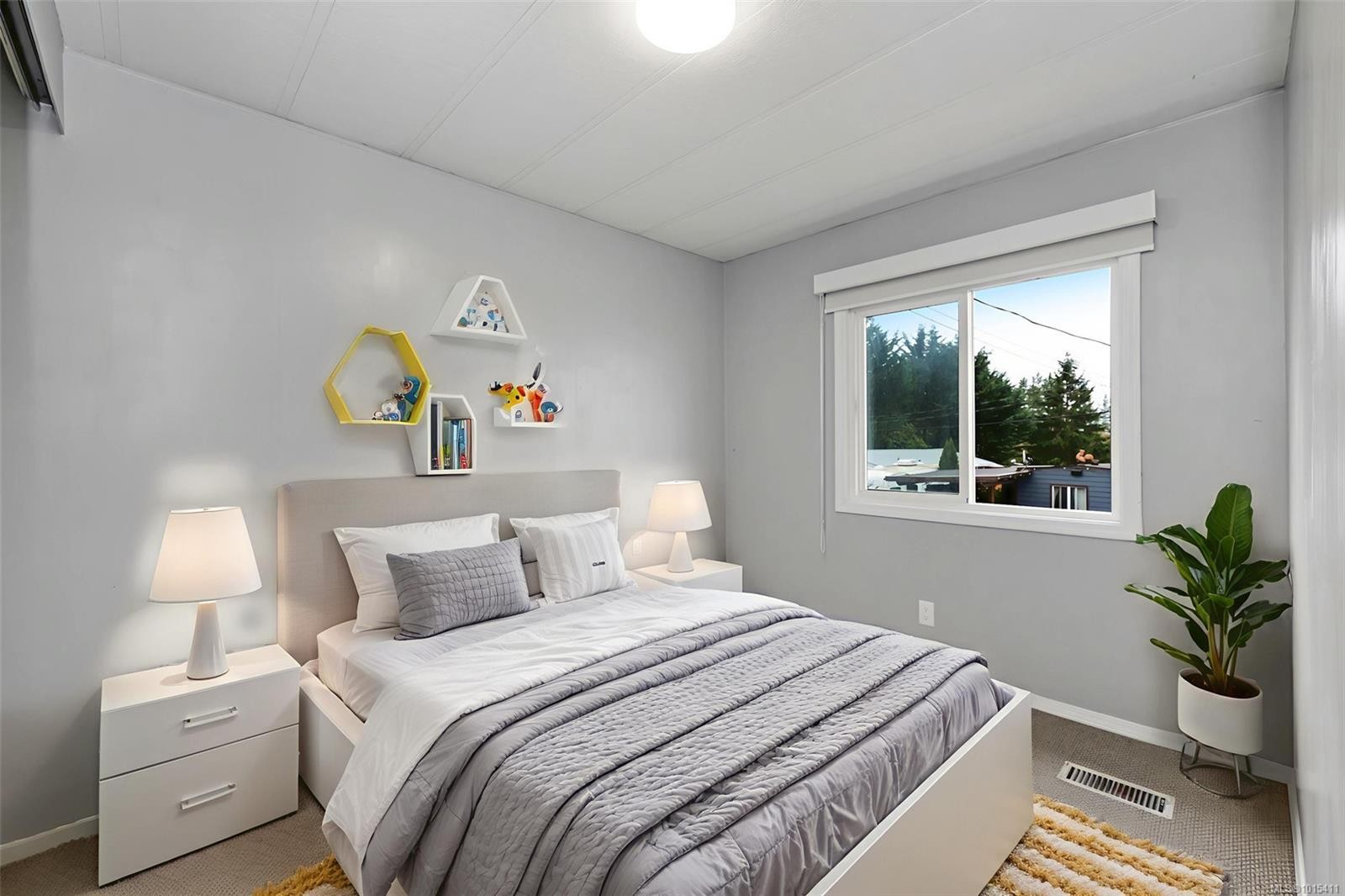 20-7390 West Saanich Rd, Central Saanich, BC