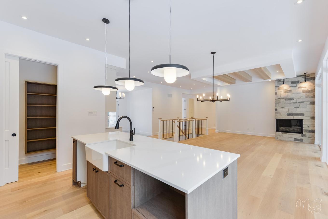 To be built - 1108 Ch. Du Massif, Piedmont, QC - Indoor Photo Showing Kitchen With Upgraded Kitchen