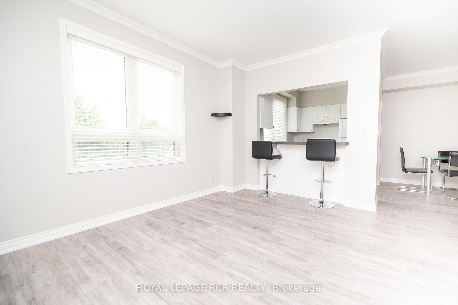 312-70 First Street, Orangeville, ON - Indoor Photo Showing Other Room