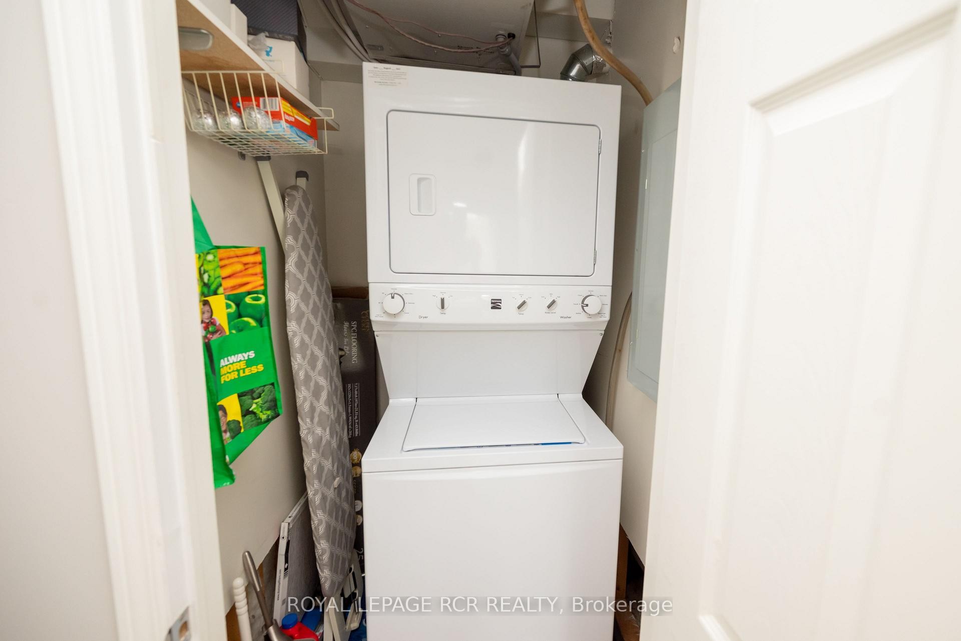 312-70 First Street, Orangeville, ON - Indoor Photo Showing Laundry Room
