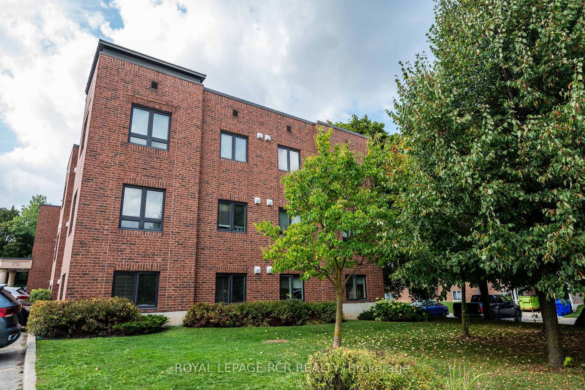 312-70 First Street, Orangeville, ON - Outdoor