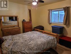 Main level primary bedroom -