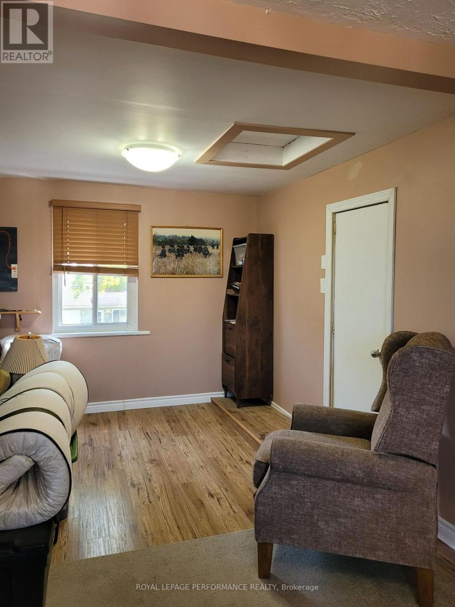 Rear bedroom area - 975 Queen Street, Champlain, ON - Indoor