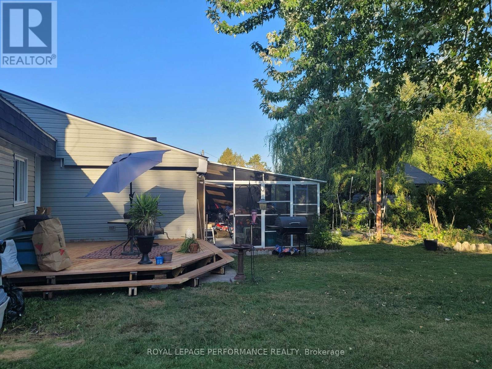 See the new deck and solarium. - 975 Queen Street, Champlain, ON - Outdoor