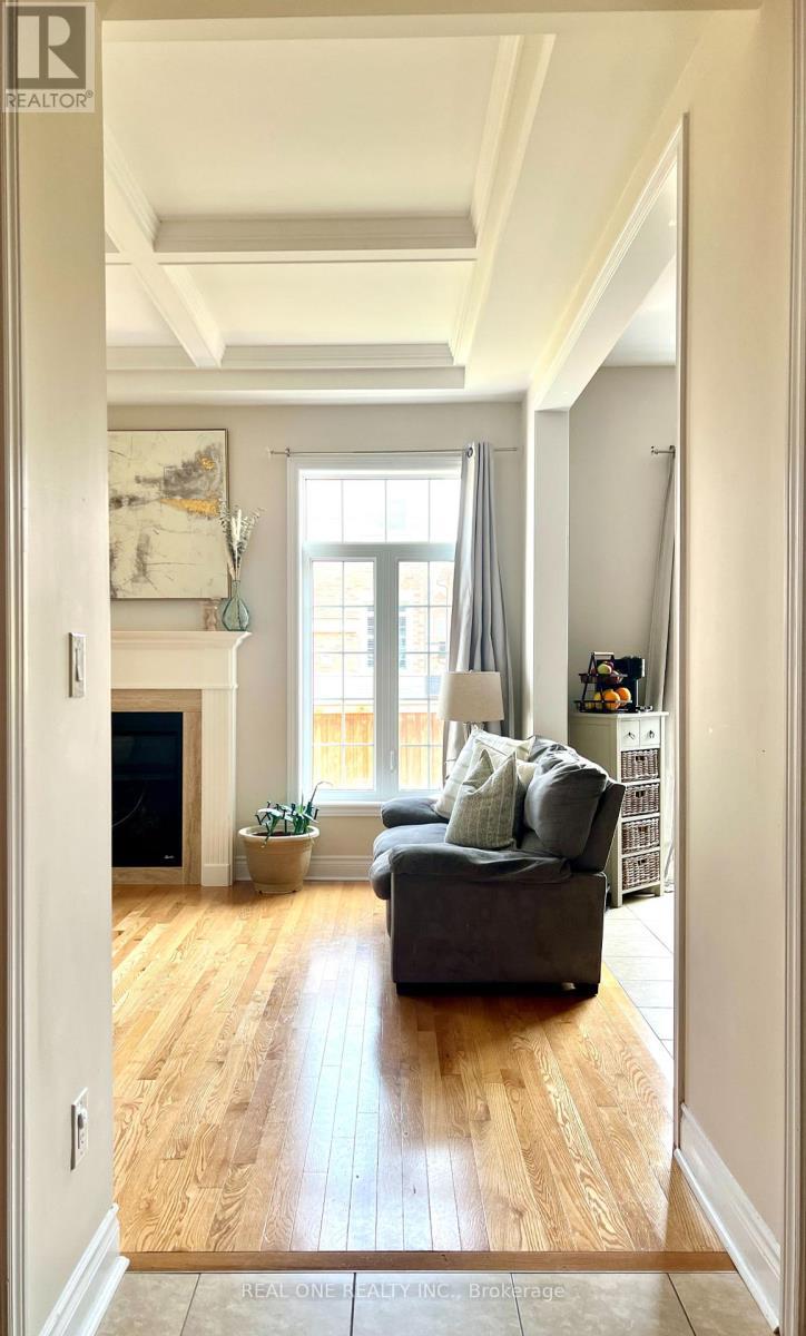 250 Niagara Trail, Halton Hills, ON - Indoor Photo Showing Other Room With Fireplace