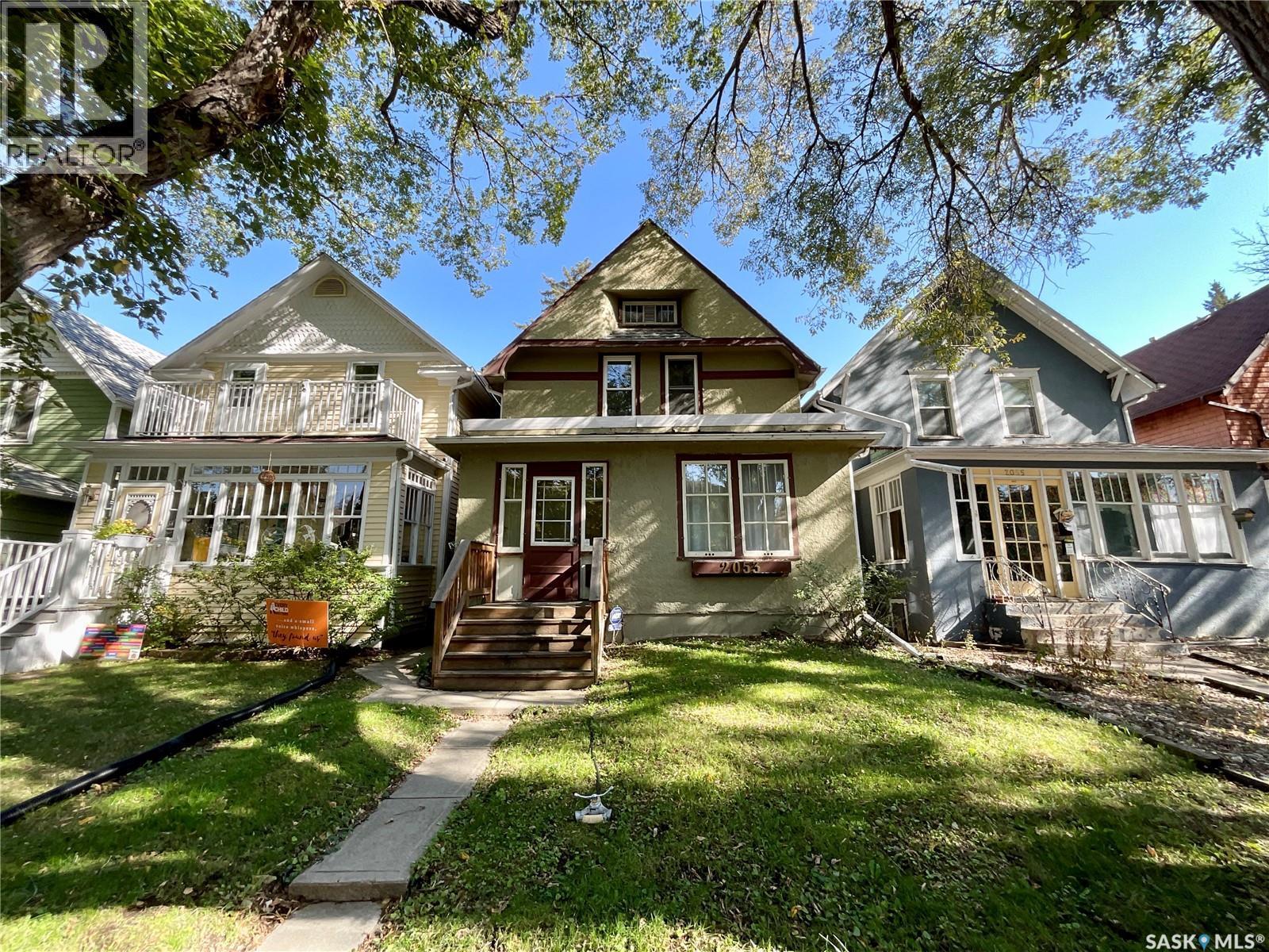 2053 Rae Street, Regina, SK - Outdoor With Deck Patio Veranda With Facade