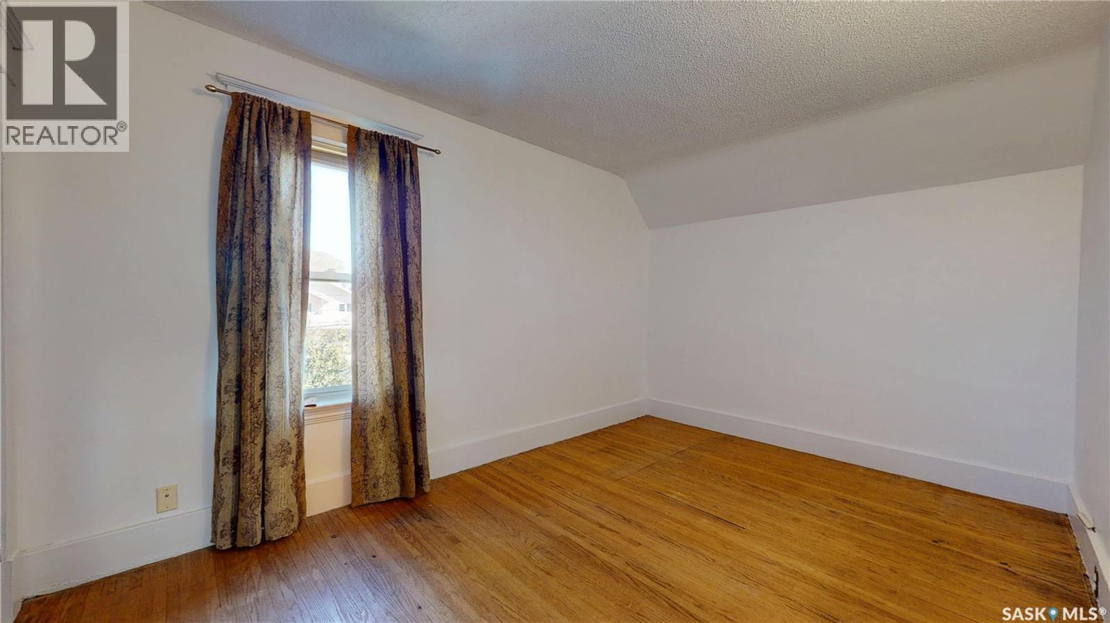 2053 Rae Street, Regina, SK - Indoor Photo Showing Other Room