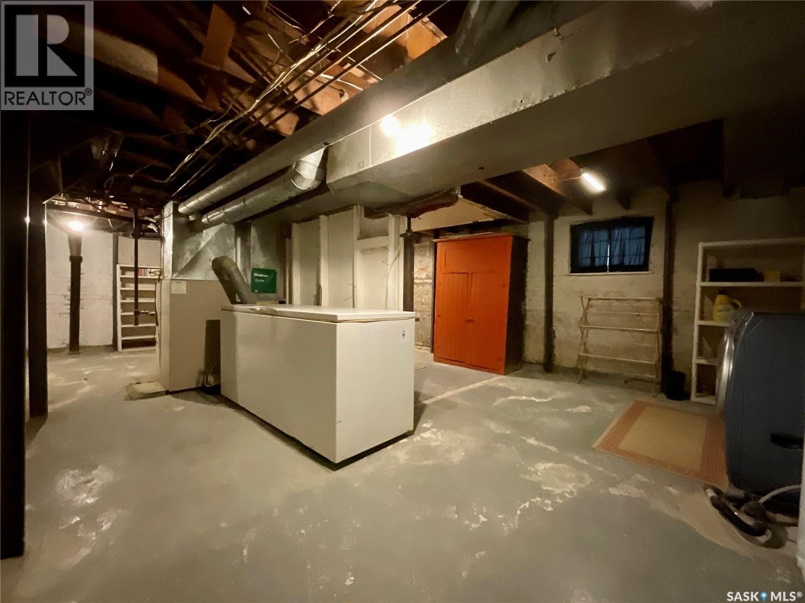 2053 Rae Street, Regina, SK - Indoor Photo Showing Basement