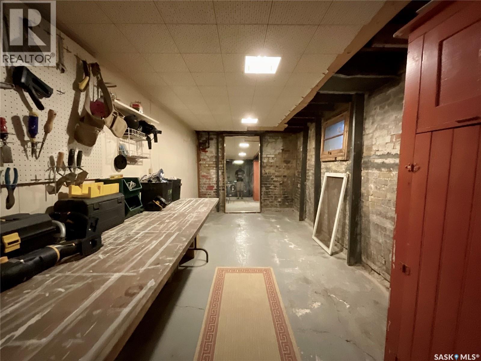 2053 Rae Street, Regina, SK - Indoor Photo Showing Other Room