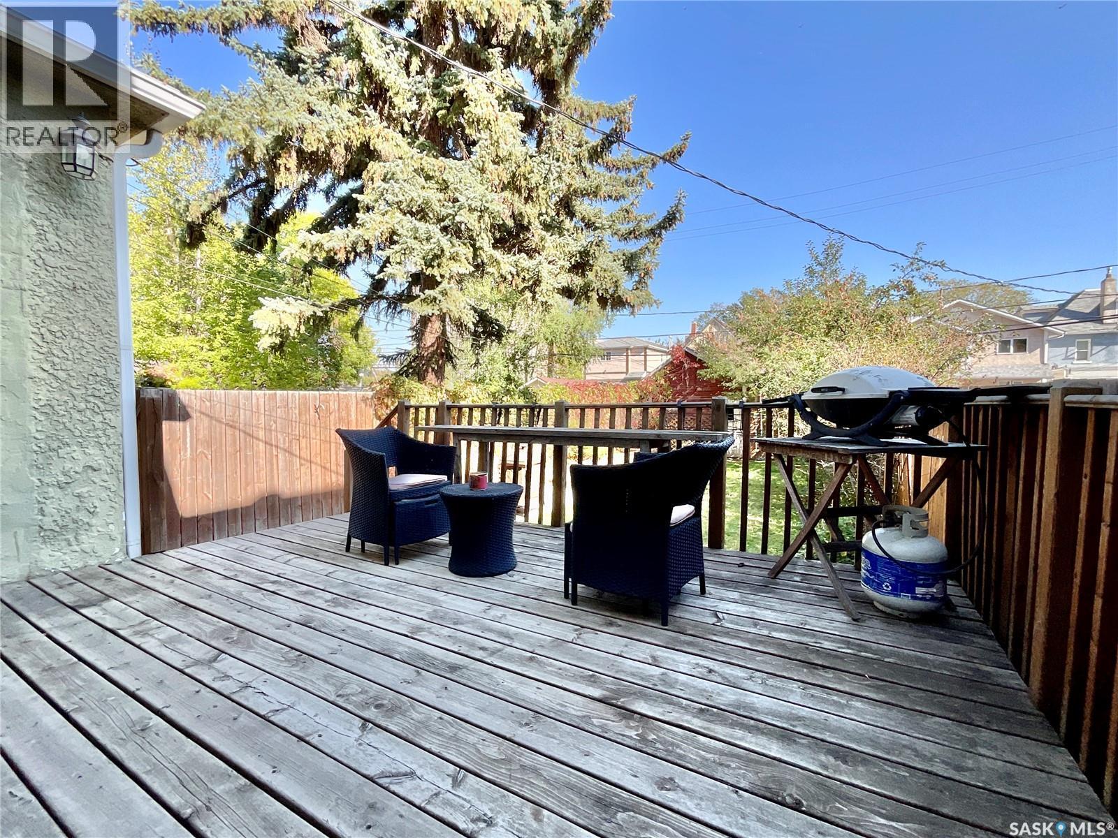 2053 Rae Street, Regina, SK - Outdoor With Deck Patio Veranda