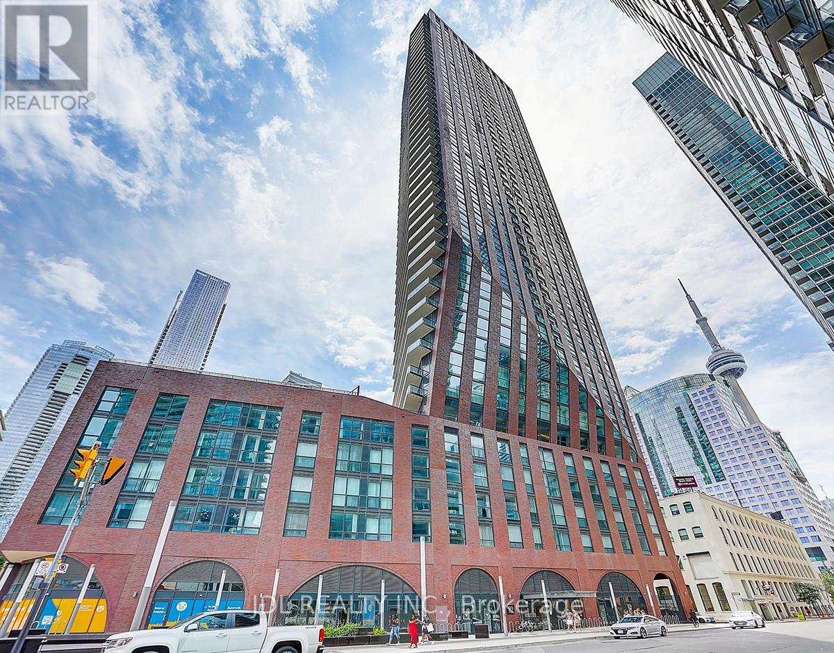 3702 - 99 John Street, Toronto, ON - Outdoor With Facade